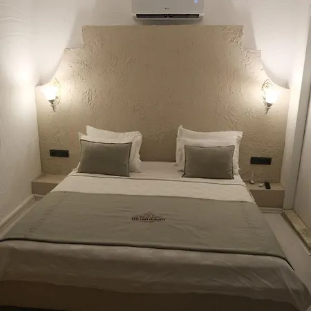 Tekhan Alacati Hotel *