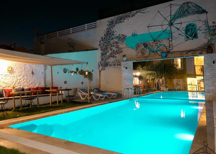 Tekhan Alacati ホテル *